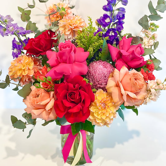 Seasonal Special With Free Vase